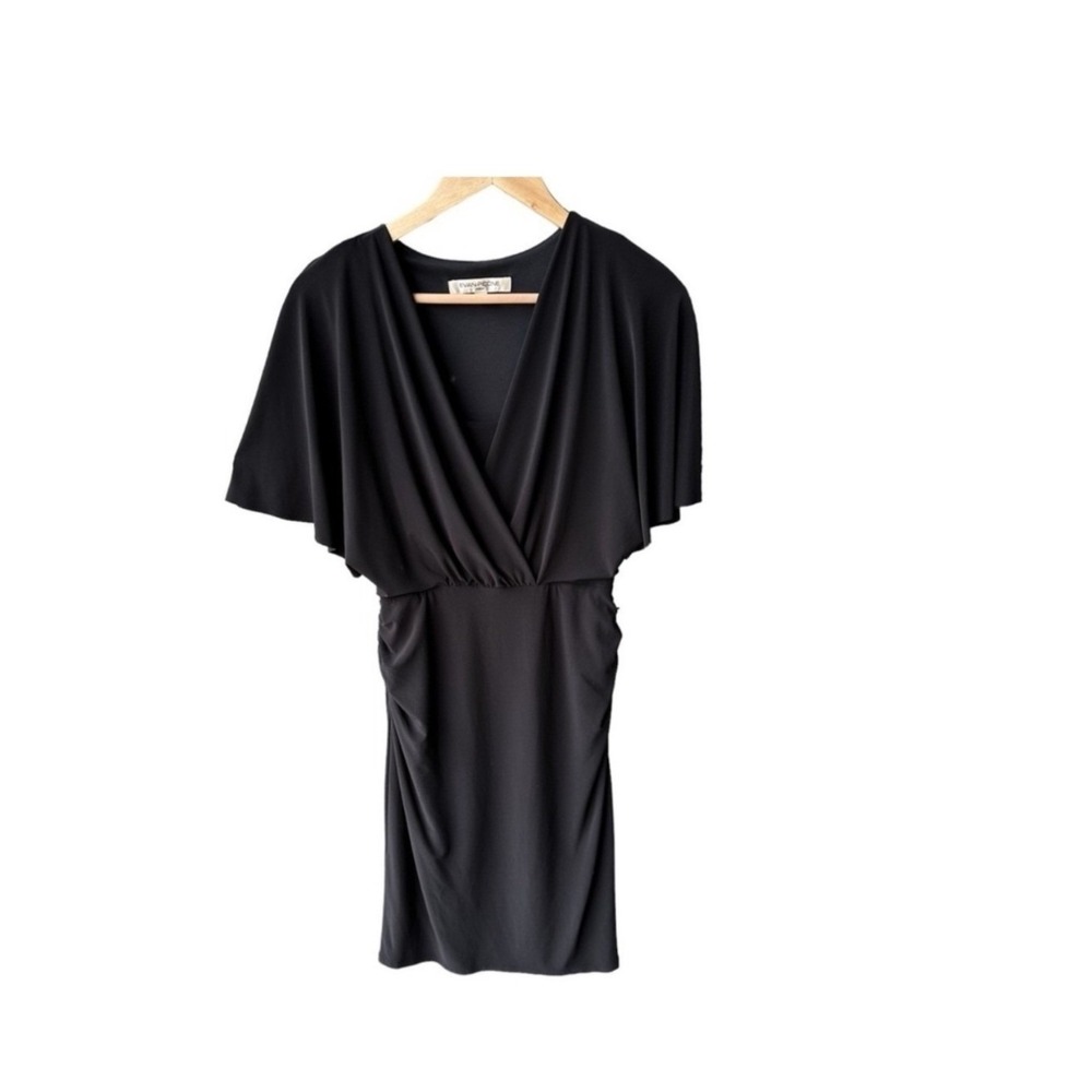 Evan Picone Dress Black V Neck Ruched Sheath Flutter Sleeve LBD Preppy Size 4